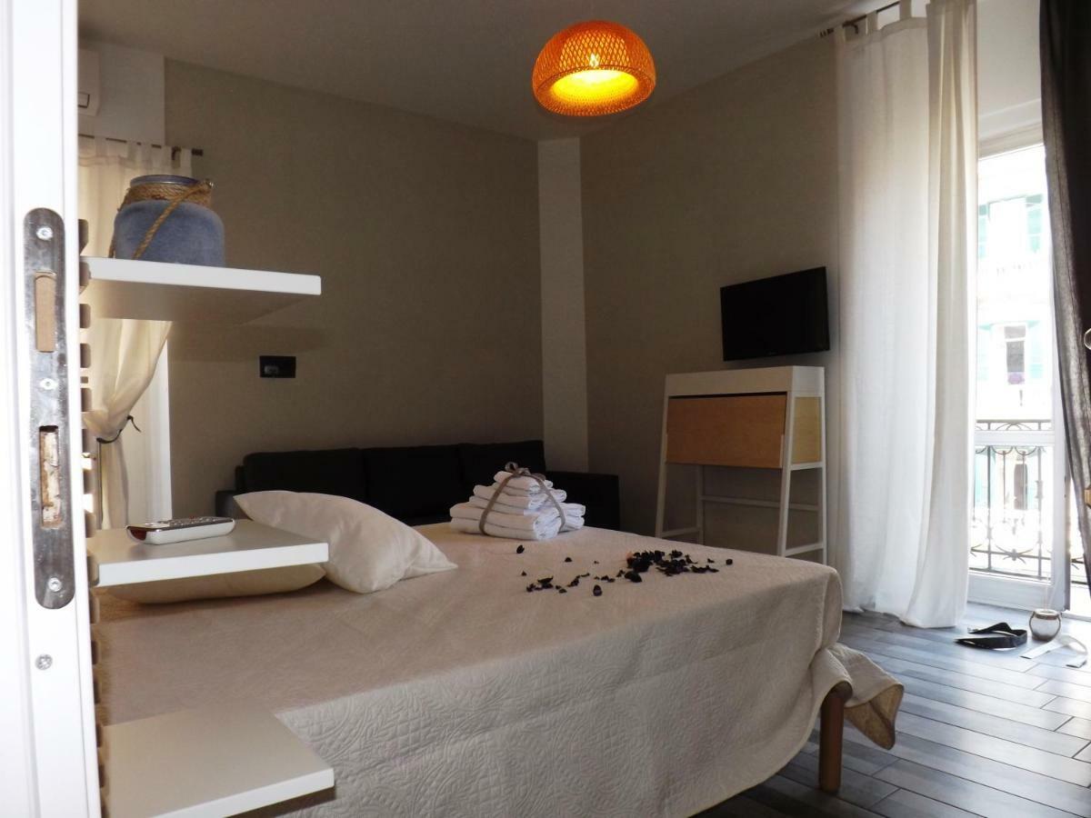 Domus Alma Bed and Breakfast Νάπολη Εξωτερικό φωτογραφία